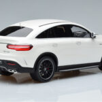 Mercedes AMG GLE 63S C292 Coupe Bianco GT Spirit 1:18 - image 2 of 6