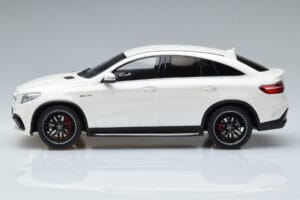 Mercedes AMG GLE 63S C292 Coupe Bianco GT Spirit 1:18 B66965706 Resina — immagine 3 di 6