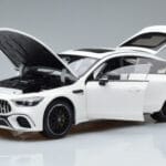 Mercedes AMG GT 63 S X290 Bianco Norev 1:18 183445 Pressofusione - image 2 of 7