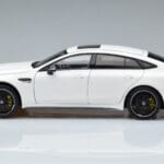 Mercedes AMG GT 63 S X290 Bianco Norev 1:18 183445 Pressofusione - image 4 of 7