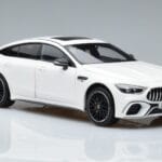 Mercedes AMG GT 63 S X290 Bianco Norev 1:18 183445 Pressofusione - image 5 of 7