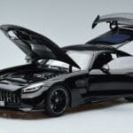 Mercedes AMG GT C190 Black Series Nero Norev 1:18 183900 Pressofusione - image 2 of 7