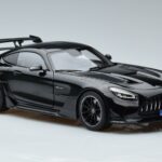 Mercedes AMG GT C190 Black Series Nero Norev 1:18 183900 Pressofusione - image 5 of 7