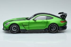 Mercedes AMG GT C190 Black Series Verde Hell Magno Edizione Limitata Norev 1:18 183903 Pressofusione — immagine 4 di 7
