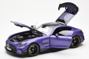 Mercedes AMG GT Black Series Viola Asia Exclusive Norev 1:18 183907 Pressofusione — immagine 2 di 8