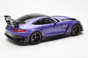 Mercedes AMG GT Black Series Viola Asia Exclusive Norev 1:18 183907 Pressofusione — immagine 3 di 8