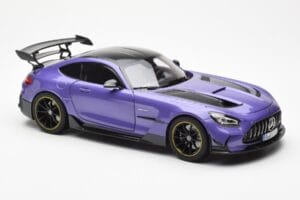 Mercedes AMG GT Black Series Viola Asia Exclusive Norev 1:18 183907 Pressofusione — immagine 6 di 8
