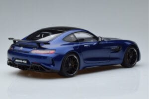 Mercedes AMG GT R C190 Blu Brillante AUTOart 1:18 76334 Pressofusione — immagine 3 di 7