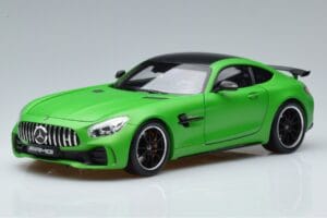 Mercedes AMG GT-R C190 Green Hell Magno Norev 1:18 B66960416 Pressofusione