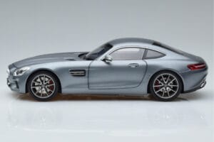 Mercedes AMG GT S Selenite Grigio Magno Norev 1:18 B66960343 Pressofusione — immagine 4 di 7