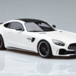 Mercedes AMG GT R Bianco GT Spirit 1:18 KJ021 Resina - image 4 of 6