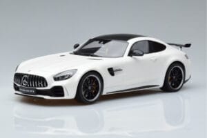 Mercedes AMG GT R Bianco GT Spirit 1:18 KJ021 Resina