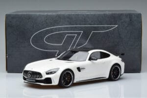 Mercedes AMG GT R Bianco GT Spirit 1:18 KJ021 Resina — immagine 6 di 6