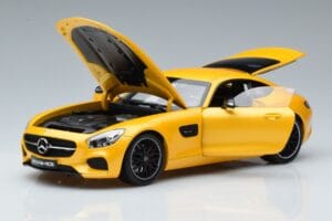 Mercedes AMG GT S C190 Solarbeam Norev 1:18 B66960341 Pressofusione — immagine 2 di 7