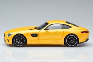 Mercedes AMG GT S C190 Solarbeam Norev 1:18 B66960341 Pressofusione — immagine 4 di 7
