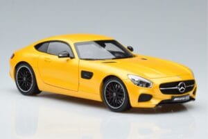 Mercedes AMG GT S C190 Solarbeam Norev 1:18 B66960341 Pressofusione — immagine 6 di 7