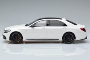 Mercedes AMG S63 W222 Diamond Bianco GT Spirit 1:18 B66965714 Resina — immagine 3 di 6