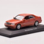 Mercedes C-Class W202 C220 Arancione Metallizzato Dealer Edition Minichamps 1:43 - image 2 of 4