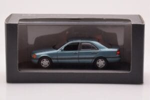 Mercedes C-Class W202 C220 Petrol Metallizzato Minichamps 1:43 B66005705 Pressofusione — immagine 3 di 3