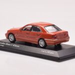 Mercedes C-Class W202 C240 Arancione Metallizzato Minichamps 1:43 - image 3 of 4