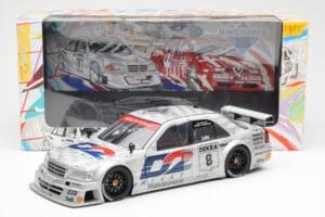 Mercedes C-Class W202 #8 E. Lohr DTM 1994 UT Models 1:18 180943308 Pressofusione — immagine 6 di 6