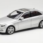 Mercedes C-Class W204 Avantgarde Argento AUTOart 1:18 B66962368