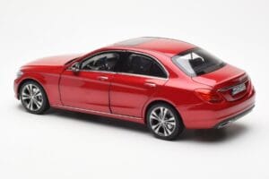 Mercedes C-Class W205 Rosso Metallizzato Asia Exclusive Norev 1:18 183835 Pressofusione — immagine 7 di 8