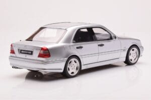 Mercedes C36 AMG W202 Argento Otto 1:18 OT443 Resina — immagine 2 di 6