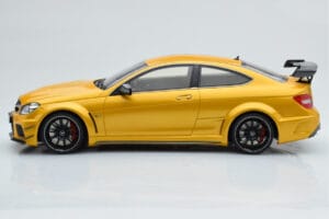 Mercedes C63 AMG W204 Black Series Oro GT Spirit 1:18 GT034 Resina — immagine 3 di 6