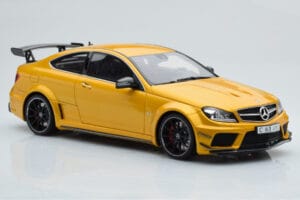 Mercedes C63 AMG W204 Black Series Oro GT Spirit 1:18 GT034 Resina — immagine 4 di 6