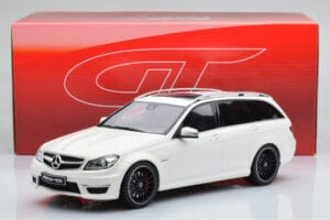 Mercedes C63 AMG S204 T-Model Bianco GT Spirit 1:18 GT147 Resina — immagine 8 di 8