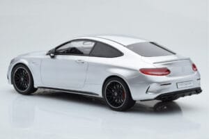 Mercedes C63S AMG C205 Coupe Argento GT Spirit 1:18 GT116 Resina — immagine 5 di 6