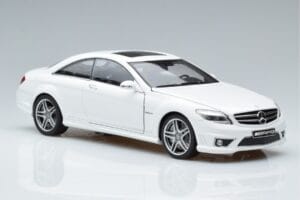 Mercedes CL63 AMG C216 Bianco AUTOart 1:18 76167 Pressofusione — immagine 4 di 6