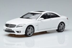 Mercedes CL63 AMG C216 Bianco AUTOart 1:18 76167 Pressofusione