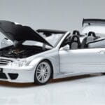 Mercedes CLK DTM AMG W209 Cabriolet Argento Kyosho 1:18 B66962272 Pressofusione - image 2 of 8
