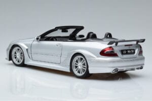 Mercedes CLK DTM AMG W209 Cabriolet Argento Kyosho 1:18 B66962272 Pressofusione — immagine 7 di 8