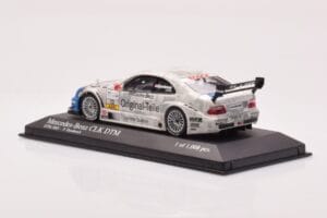 Mercedes CLK DTM Team Original Teile #12 P. Dumbreck DTM 2001 Minichamps 1:43 400023112 Pressofusione — immagine 3 di 4