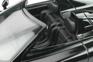 Mercedes CLK GTR Roadster Nero GT Spirit 1:18 GT826 Resina — immagine 10 di 10
