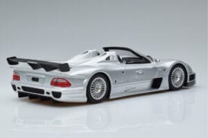 Mercedes CLK GTR Roadster Argento GT Spirit 1:18 GT155 Resina — immagine 2 di 6