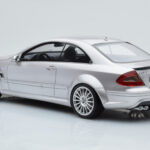 Mercedes CLK63 AMG C209 Coupe Argento Otto 1:18 - image 5 of 6