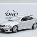 Mercedes CLK63 AMG C209 Coupe Argento Otto 1:18 - image 6 of 6