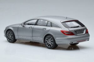 Mercedes CLS Shooting Brake X218 Alanite Grigio Norev 1:18 B66960117 Pressofusione — immagine 6 di 7