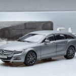 Mercedes CLS Shooting Brake X218 Alanite Grigio Norev 1:18 - image 7 of 7