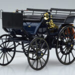 Mercedes Daimler Motorkutsche Blu Scuro Norev 1:18