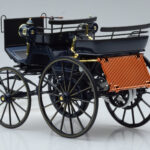 Mercedes Daimler Motorkutsche Blu Scuro Norev 1:18 - image 5 of 6