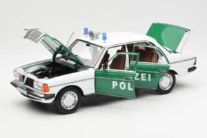 Mercedes E-Class W123 Polizei Norev 1:18 B66040676 Pressofusione — immagine 2 di 8