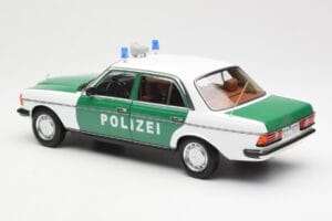Mercedes E-Class W123 Polizei Norev 1:18 B66040676 Pressofusione — immagine 7 di 8