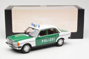 Mercedes E-Class W123 Polizei Norev 1:18 B66040676 Pressofusione — immagine 8 di 8