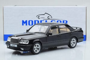 Mercedes E-Class W124 Tuning Nero MCG 1:18 MCG18341 Pressofusione — immagine 6 di 6