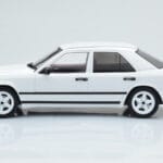 Mercedes E-Class W124 Tuning Bianco MCG 1:18 - image 3 of 6